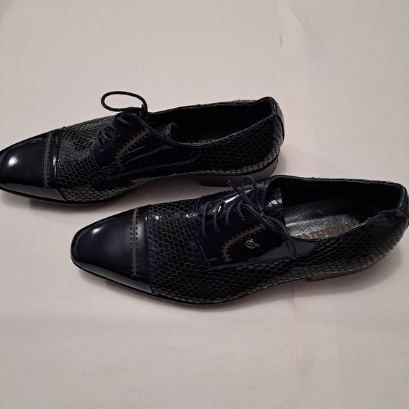 NWOT Crocodile Black Wing Tip Shoes    Size 9.5 (42) main image 13